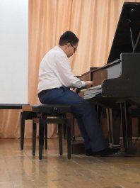 Концерт учащихся фортепианного отделения класса  преподавателя  Щербиной Ларисы Николаевны