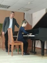 Преподаватели Чебоксарской детской музыкальной школы дали открытые уроки на семинаре в стенах детской музыкальной школы № 3.