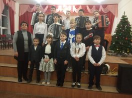 27 декабря состоялся концерт учащихся отделения народных инструментов класса преподавателя Владимировой Н.В. «Играй баян!»