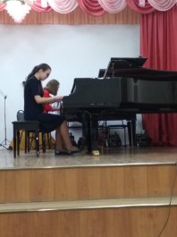 В Чебоксарской детской музыкальной школе №1 им. С.М.Максимова состоялся концерт, посвященный Дню защитника Отечества