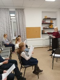 В Чебоксарской детской музыкальной школе №1 им. С.М. Максимова практикуется тесное сотрудничество с вузами и сузами, одна из таких форм взаимодействия - педагогическая практика студентов.