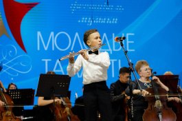 Юные флейтисты ЧДМШ №1 им. С.М. Максимова выступили на VI республиканском фестивале музыки «Молодые таланты»