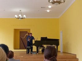 Состоялся открытый урок  на тему «Пути развития эстрадно-джазового фортепиано».