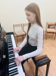 В ЧДМШ №1 им. С.М. Максимова состоялся открытый урок, посвященный работе над техническими трудностями в классе специального фортепиано.