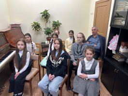 В Чебоксарской детской музыкальной школе №1 им. С.М. Максимова прошло мероприятие посвященное 100-летию со дня рождения Андрея Яковлевича Эшпая.