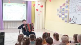Концерт «В гостях у Музыки» для воспитанников МБДОУ №118.