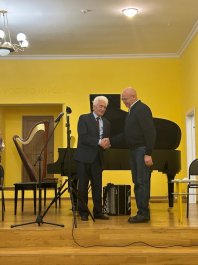 Состоялся творческий вечер Станислава Григорьева в честь 105-летия ЧДМШ №1 им. С.М. Максимова.