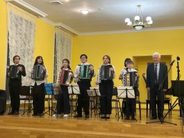 Состоялся творческий вечер Станислава Григорьева в честь 105-летия ЧДМШ №1 им. С.М. Максимова.