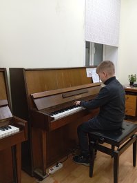 Концерт учеников класса Беляковой Л. Л. и Смирновой О. А. «Подарок Дедушке Морозу».
