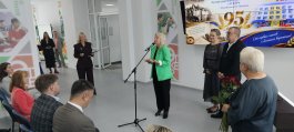 Чебоксарская детская музыкальная школа №1 им. С.М. Максимова поздравляет Центр одаренных детей «Эткер» с 95-летием!