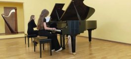 «Незабываемые страницы»: концерт, посвящённый Дню учителя.